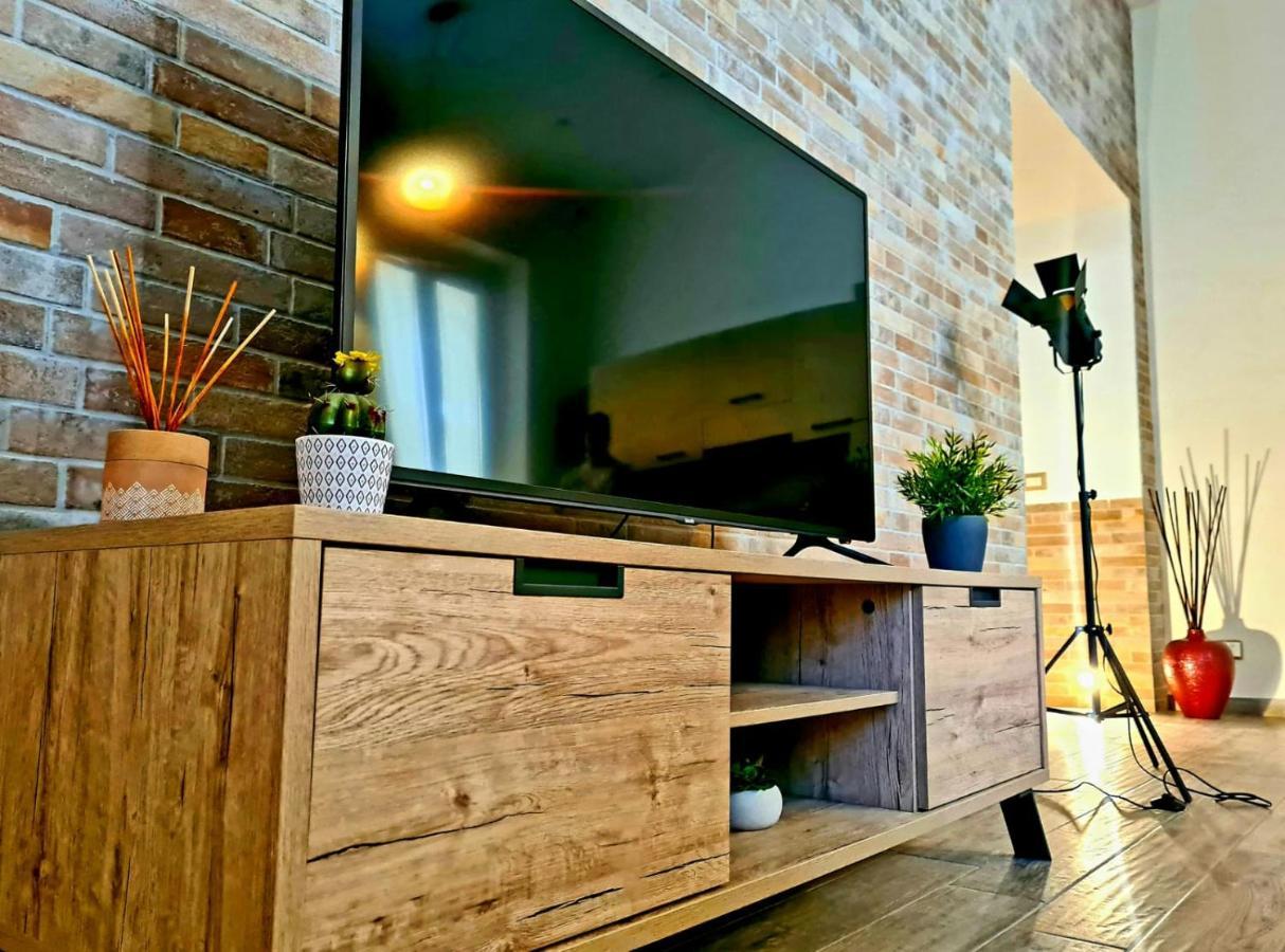 Dionisea Apartment Syracuse Exterior photo